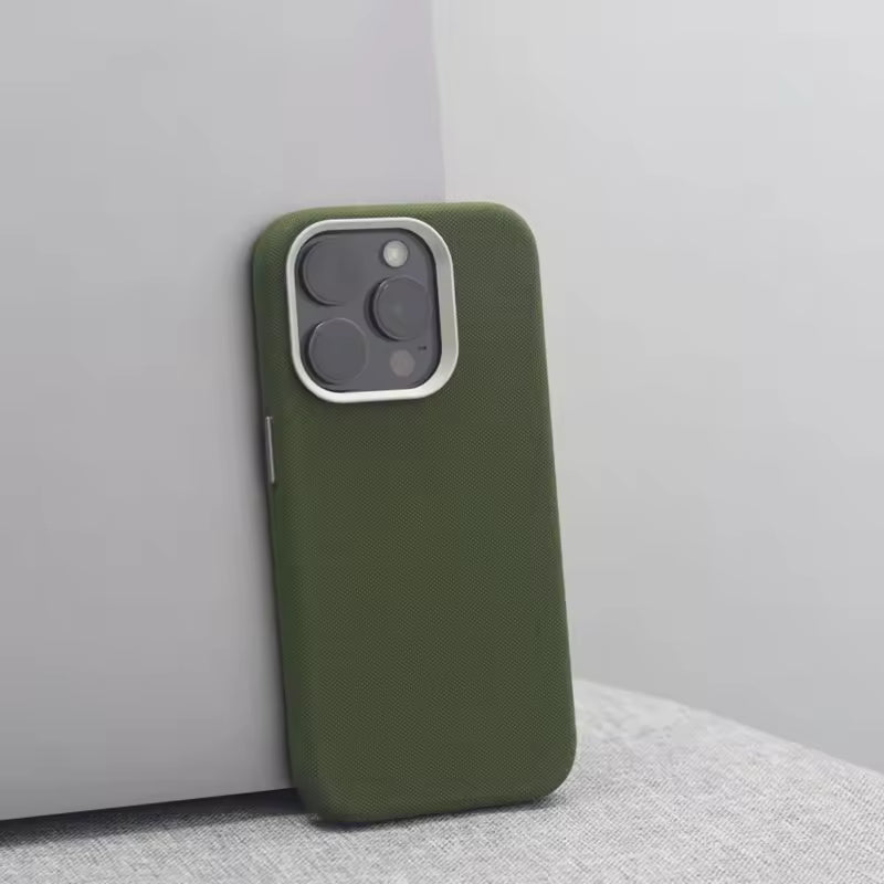 Carbon Fiber 3D Relief Magsafe case for iphone