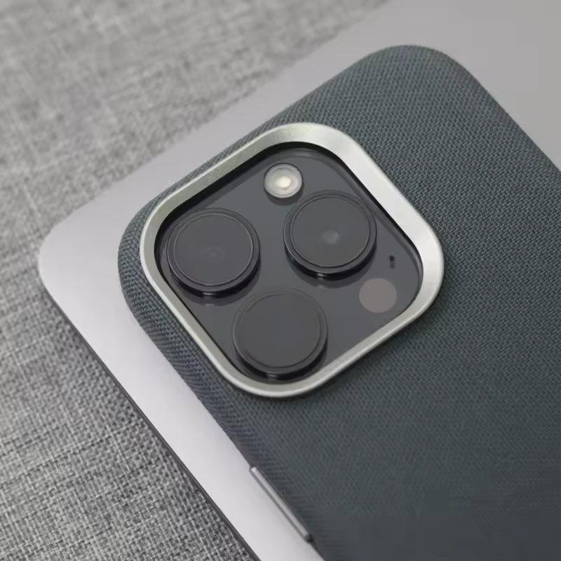 Carbon Fiber 3D Relief Magsafe case for iphone